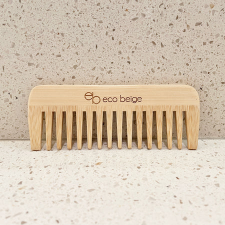 A natural wide tooth bamboo comb that is perfect for all types of combing. Perfect for wavy hair, wet hair, or even a beard! The size is perfect for travel and easy to storage anywhere!