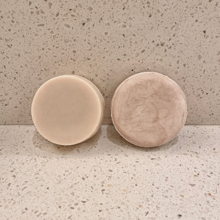 Eco Beige hair shampoo and conditioner bar in eucalyptus peppermint scent. Locally made in Vancouver.